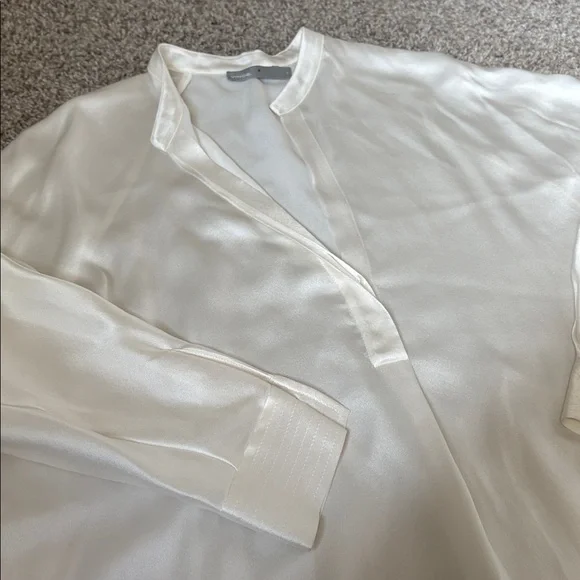 VINCE 100% Silk Long-Sleeve Blouse - Picture 8 of 11